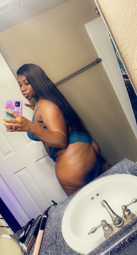 Melanin Queen_ nudes star pics