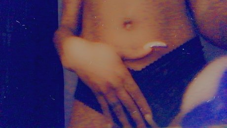 MegaMilly art actress image