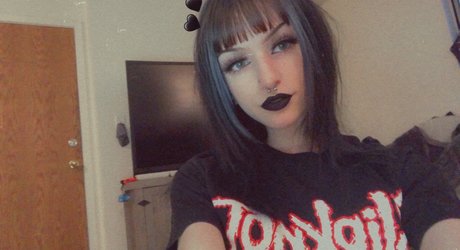 Meanchi porn star img