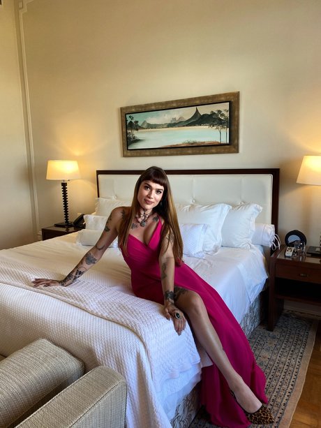 May Lobinha nice pornstar gallery