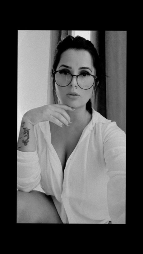 Maya lins star nude galleries