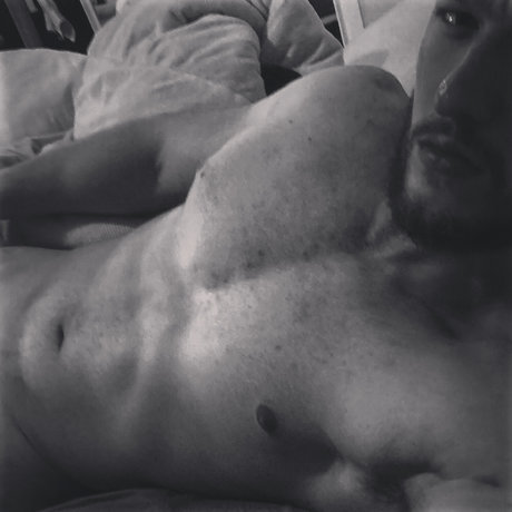 Max K Free sex actress pics