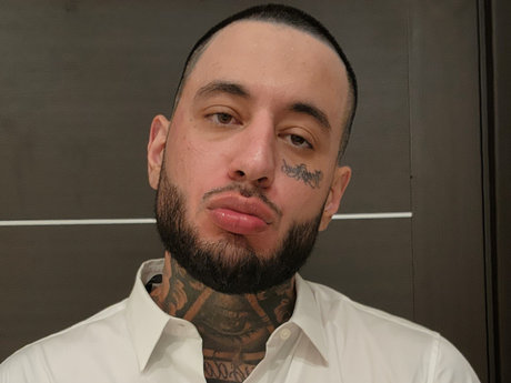 MATT SIMON TV star beautiful pic