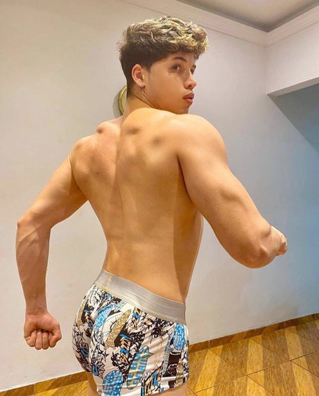 Mathews Cunningham star sex galleries