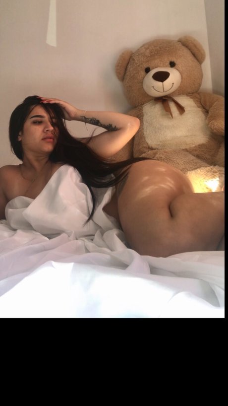 Sofia Mateus pornographic actress photo