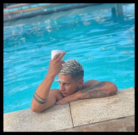 Mateo nicolas model best archive