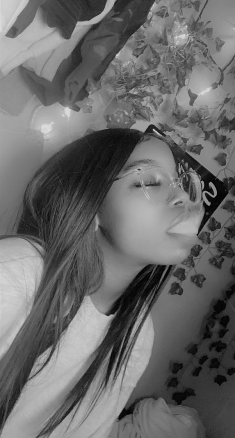 Mary Jane Marley nice model image