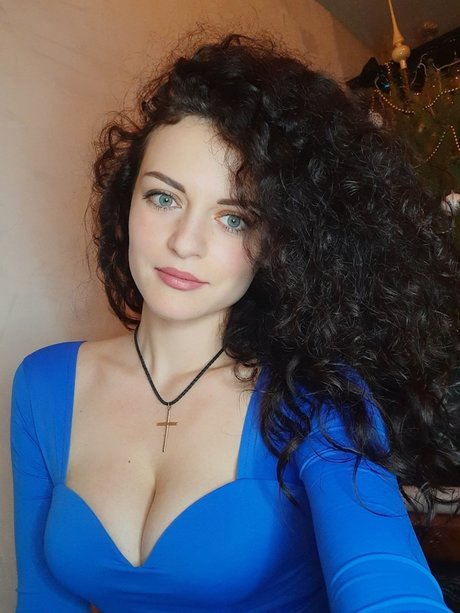 Mary Green nudes pornstar archive