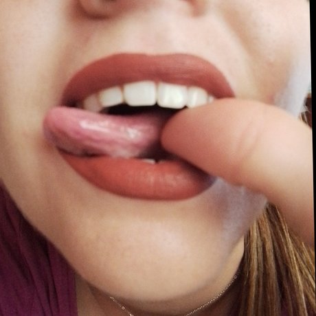 MirianaGottardo model art pics