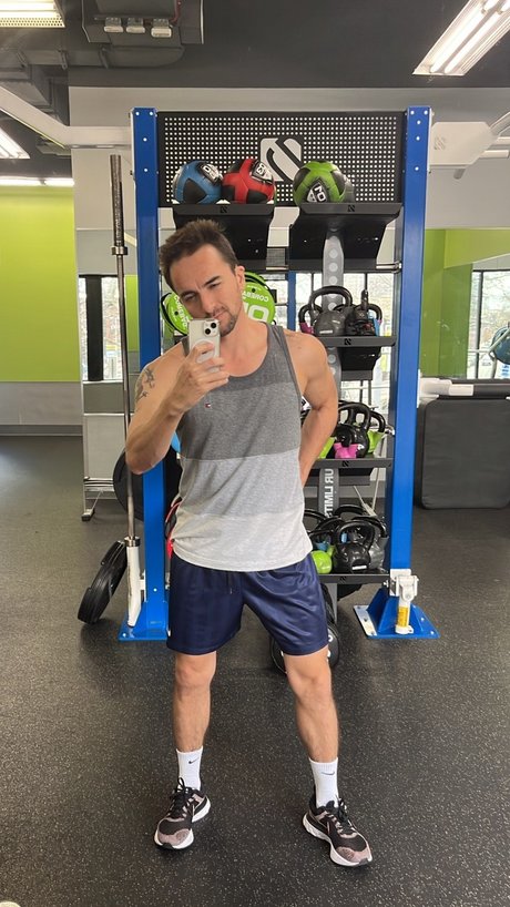 Mineiro Danado star porn pic