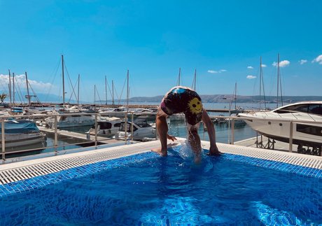 MikeAmiri244 exclusive actress photos