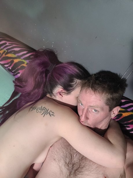 Boston star naked pic