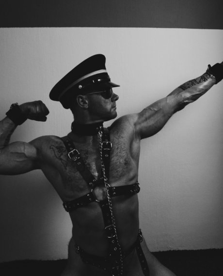 _M I K E_ pornstar nice pics