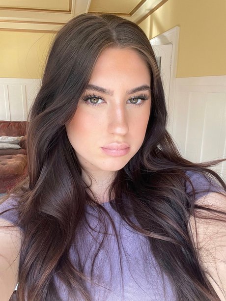 milan dowling nudes star pic