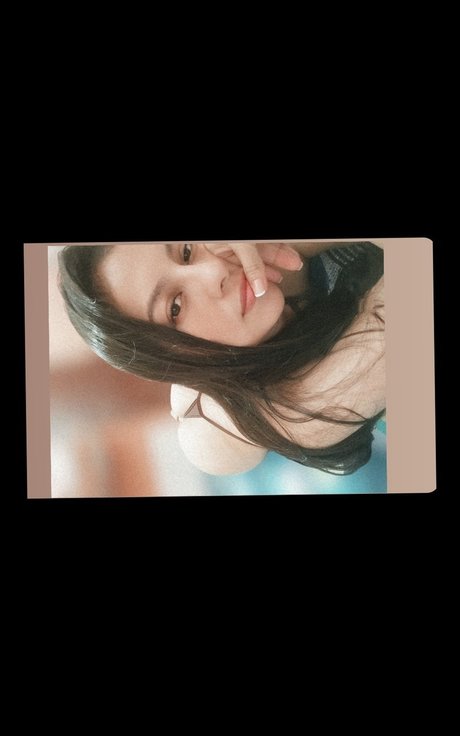 Michellson0418 erotic actress gallery