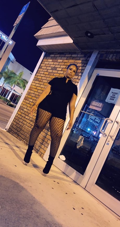 Mia Da Great xxx pornstar galleries