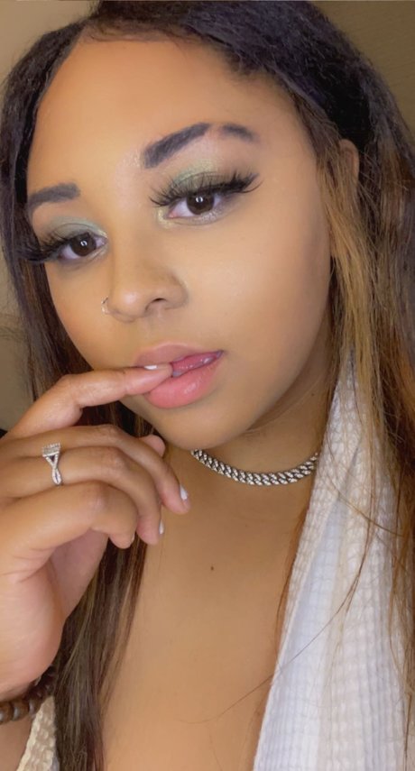 So sweet model hot pics