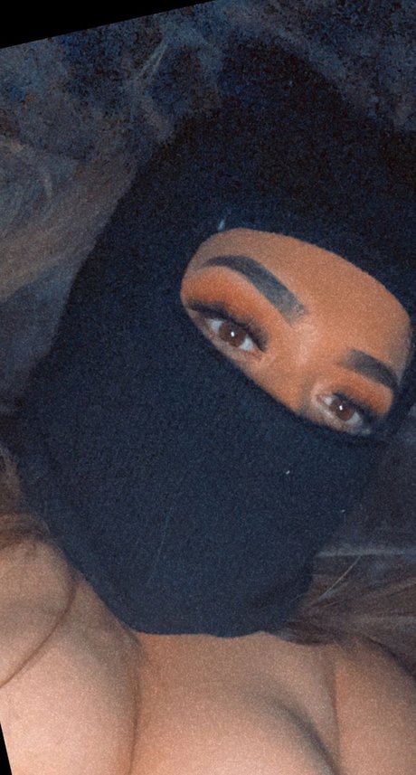 ileen pornstar erotic pics