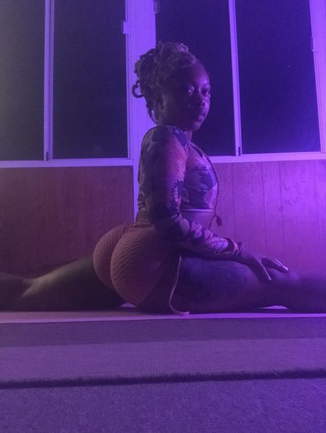 Tara Nephthys Binah high quality star photos