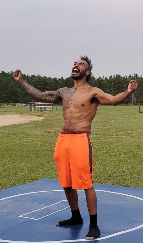 Esteban Rodriguez pornstar naked gallery