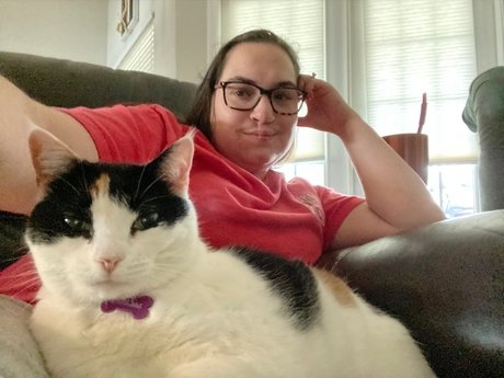 modestmama model best pic