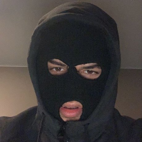 _KING DOM TOP_ star nudes pics