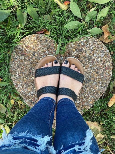 Mizz Haylo exclusive model image