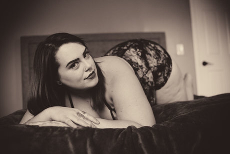 _Veronica Vixxxen_ model free pictures