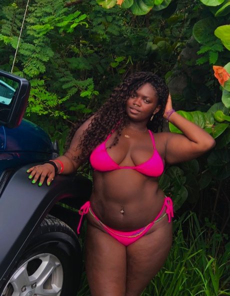 Miss CoCo hd model pictures