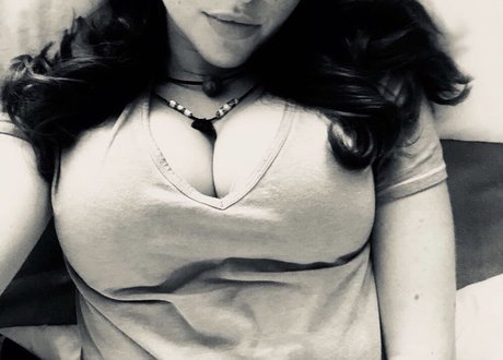 Vixie pornographic star picture