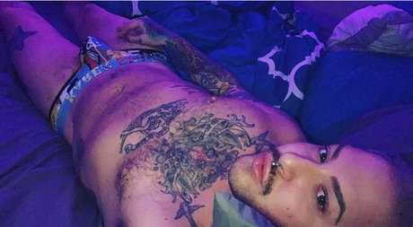 Myles West best model img