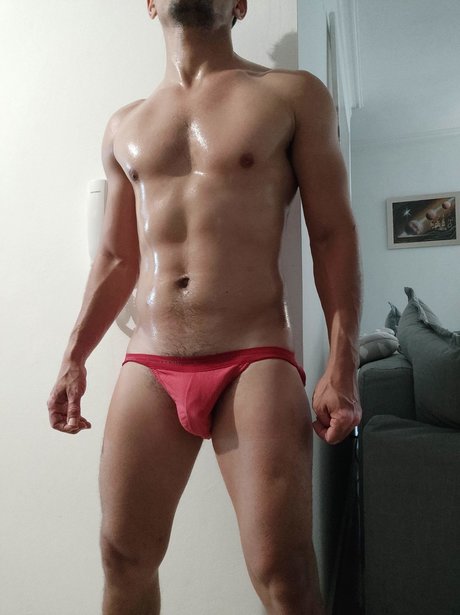 Takemycock best model pic