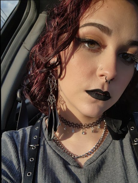 Harley Quinnzel star exclusive pic