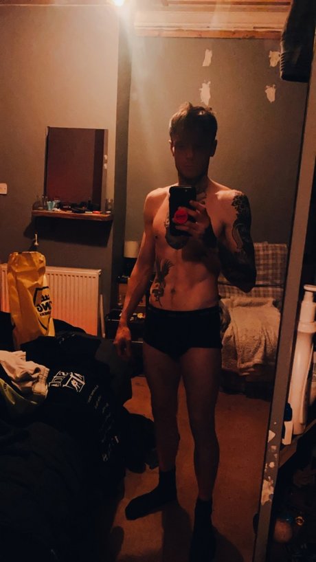 MR WINTER perfect model images