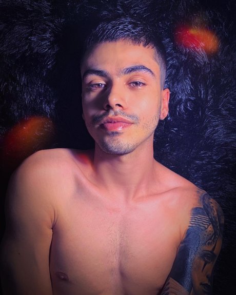 Nicol s Rodr guez star art picture