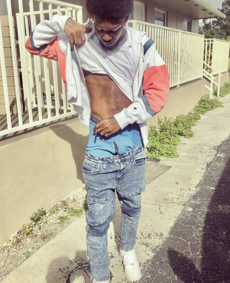 See MORE naked model galleries