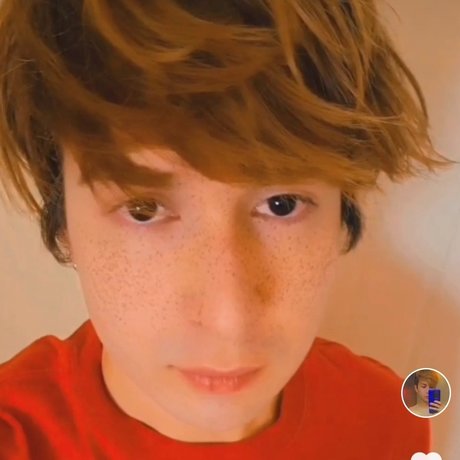 Nefeezy high quality actress picture