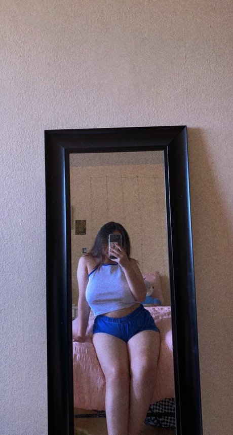 nee hd model galleries