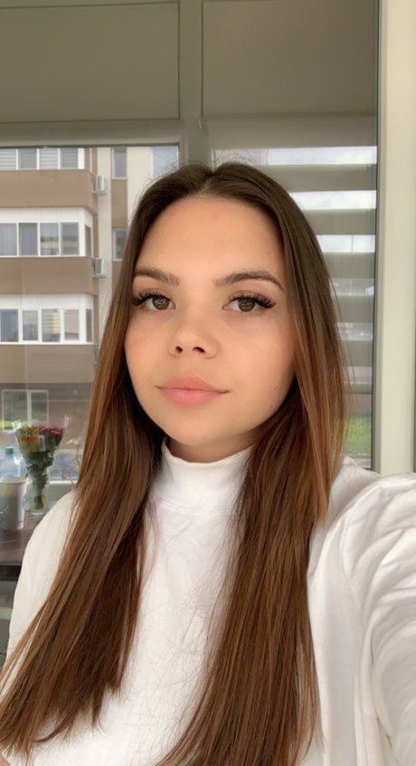 Raluca Natalia Poleuca model nice photo