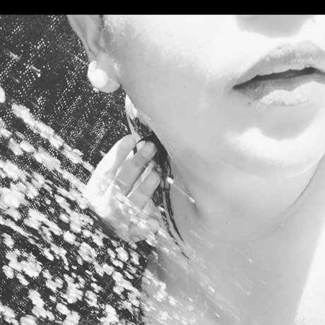 Sexybom beautiful star image