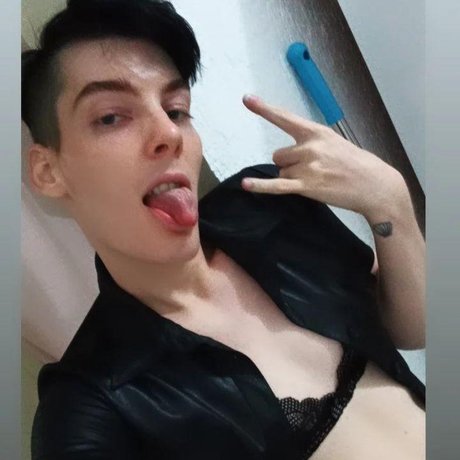 Natasha DeVil adult star img