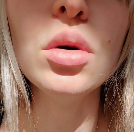 Natalie Wrexx VIP top star photo