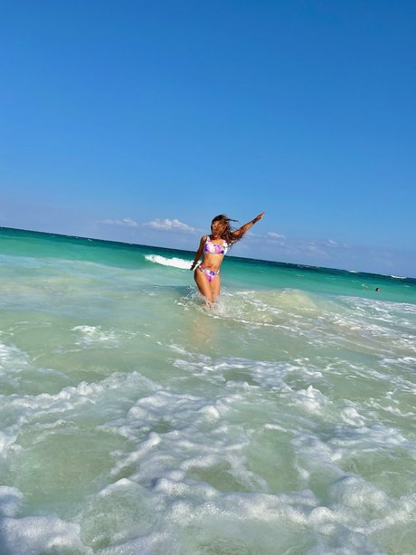 Natbom free actress picture