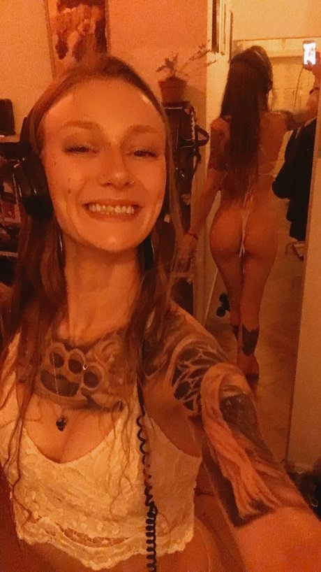 Nasty pornstar erotic image