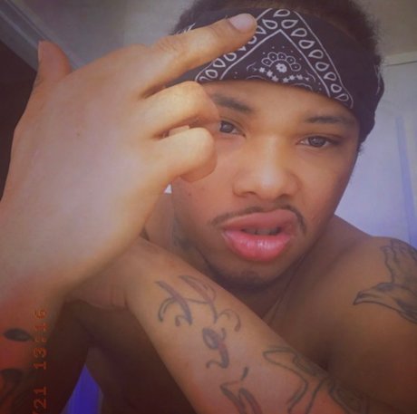 FreakyTMan51 star nudes pic