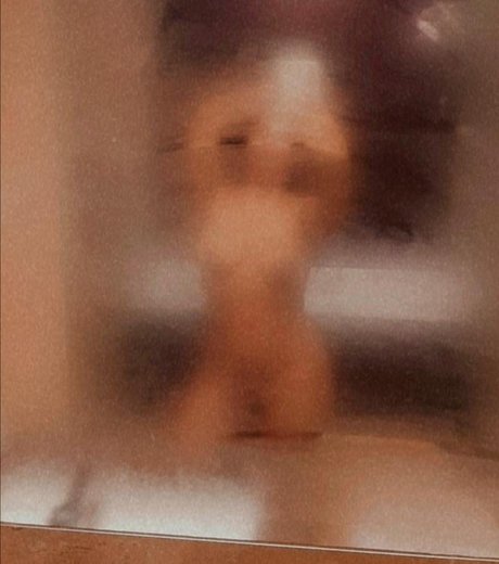 Nanis R Burgos pornstar adult gallery