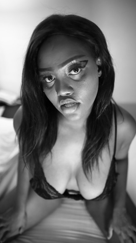 NANA BABE FOR ALL YOUR DESIRES_ nice actress pics