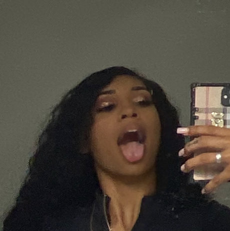 nana nude star photos