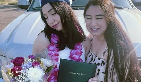 Amateur Latina Lazlye exclusive model images