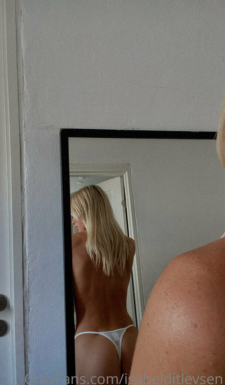 isabelditlevsen high quality star pics